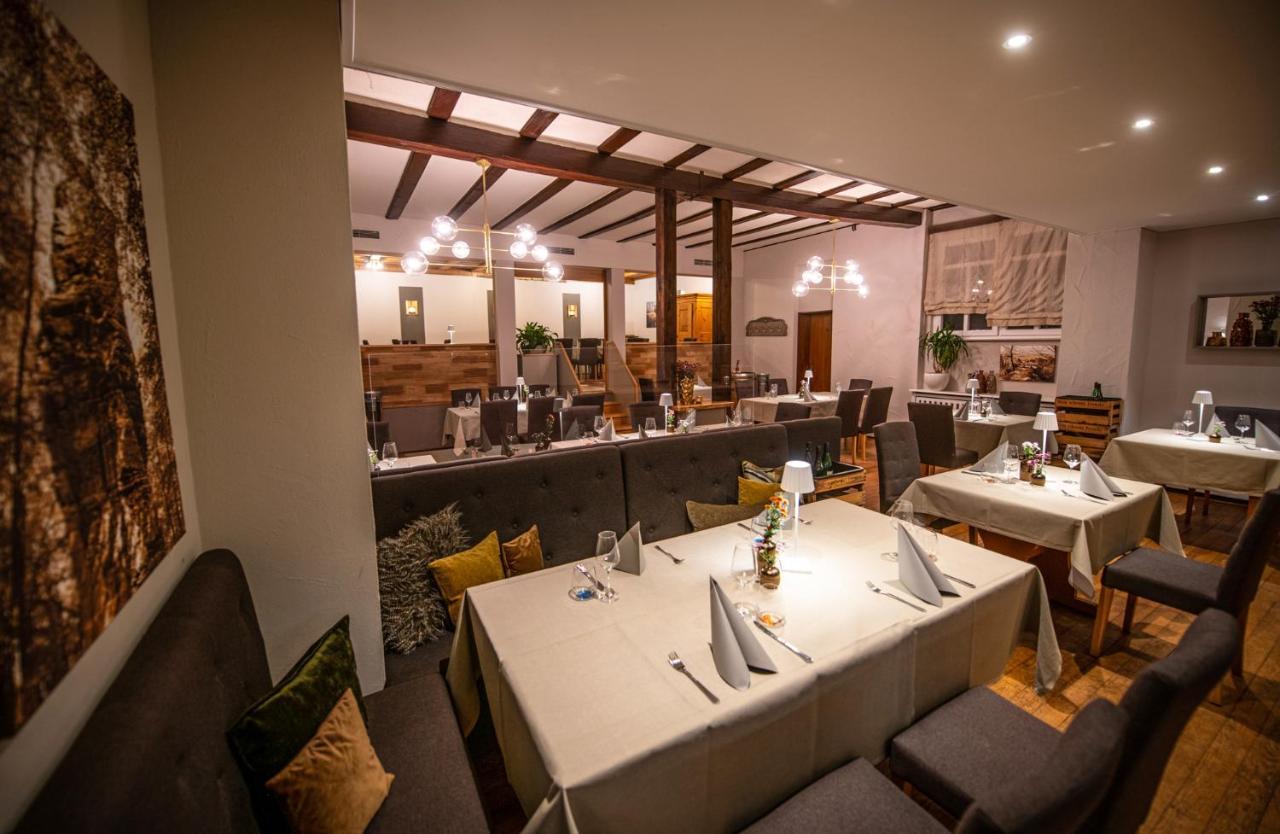 Landgasthaus & Hotel Zur Krone Dahn Eksteriør billede